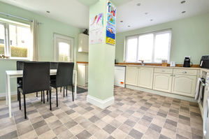 Photo 8- click for photo gallery